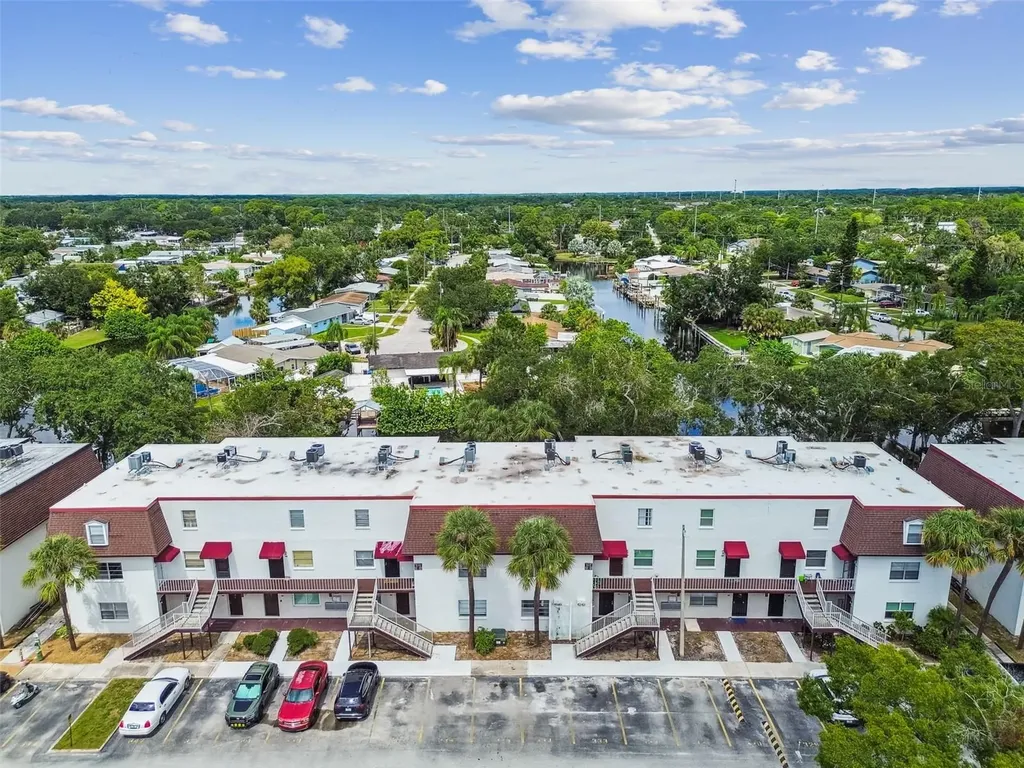 9115 Tudor Drive Tampa FL 33615