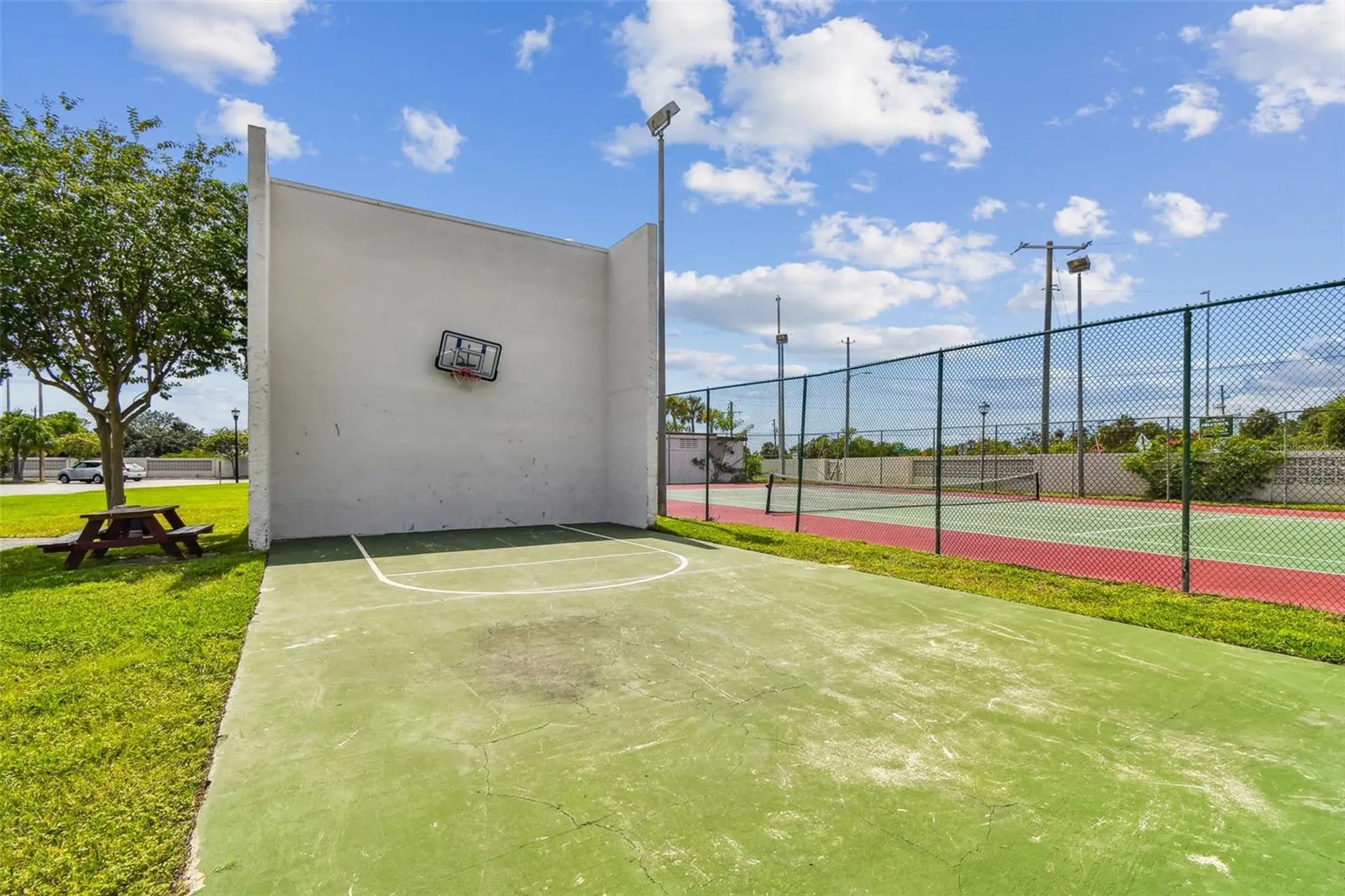 9115 Tudor Drive Tampa FL 33615