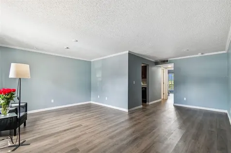 9115 Tudor Drive Tampa FL 33615