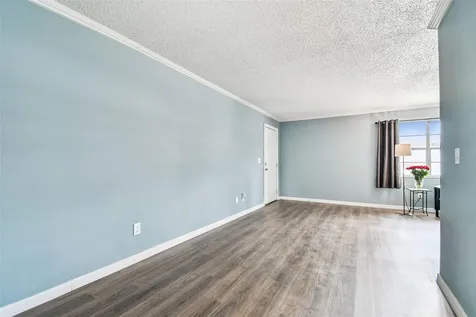 9115 Tudor Drive Tampa FL 33615