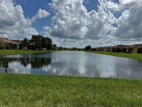 2470 Salzburg Loop Winter Haven FL 33884