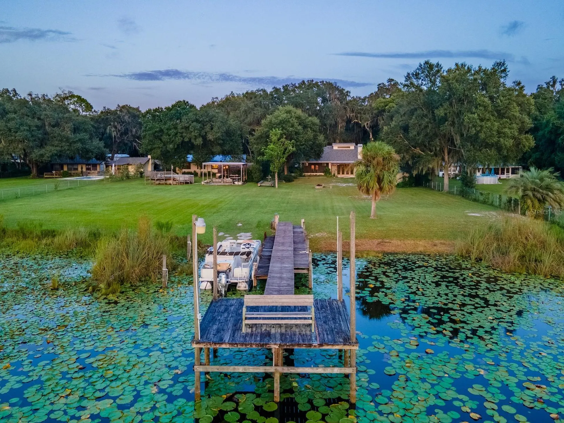 25212 E Highway 316 Salt Springs FL 32134