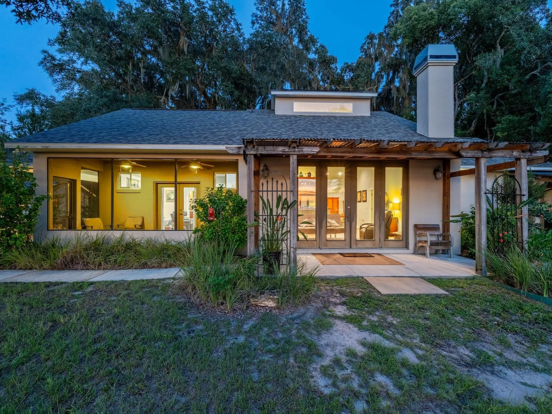 25212 E Highway 316 Salt Springs FL 32134