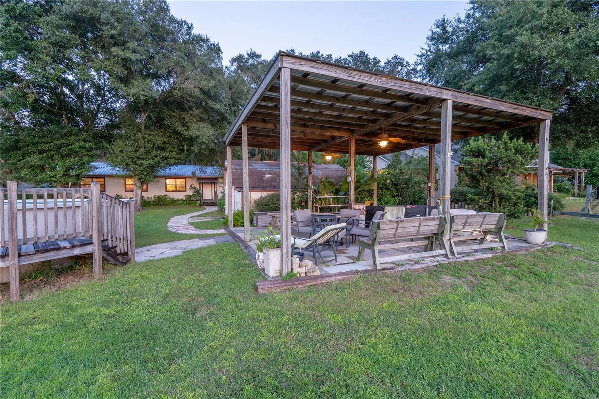25212 E Highway 316 Salt Springs FL 32134
