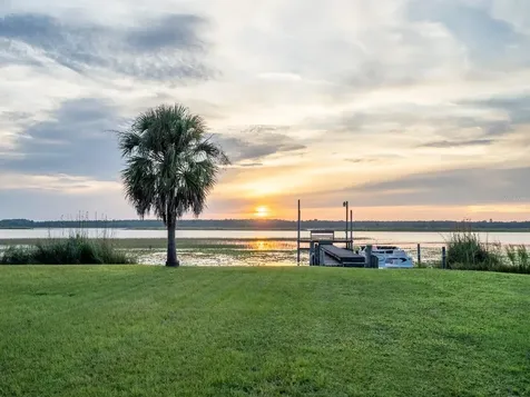 25212 E Highway 316 Salt Springs FL 32134