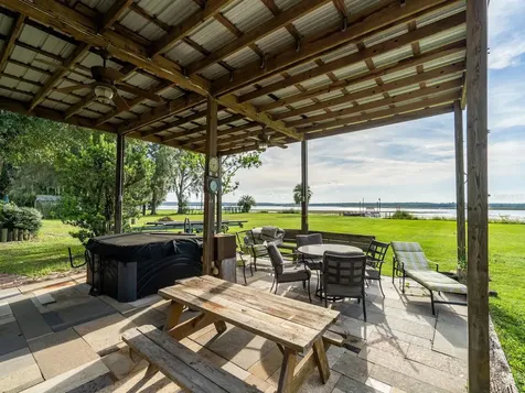 25212 E Highway 316 Salt Springs FL 32134
