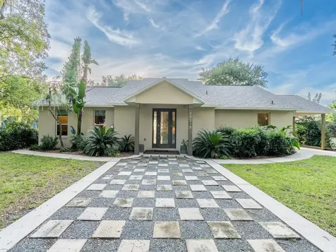 25212 E Highway 316 Salt Springs FL 32134