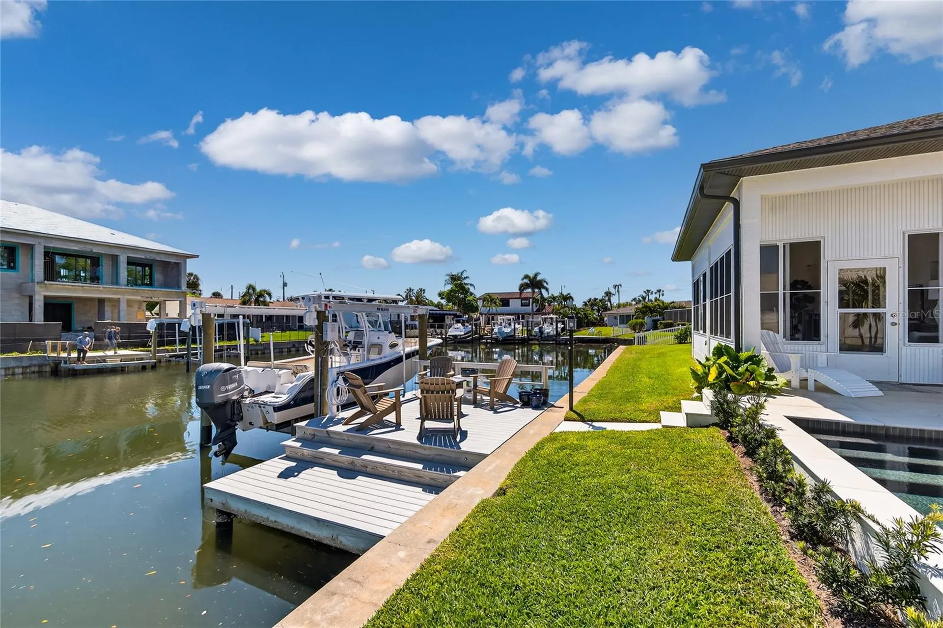 4091 13th Way NE St Petersburg FL 33703