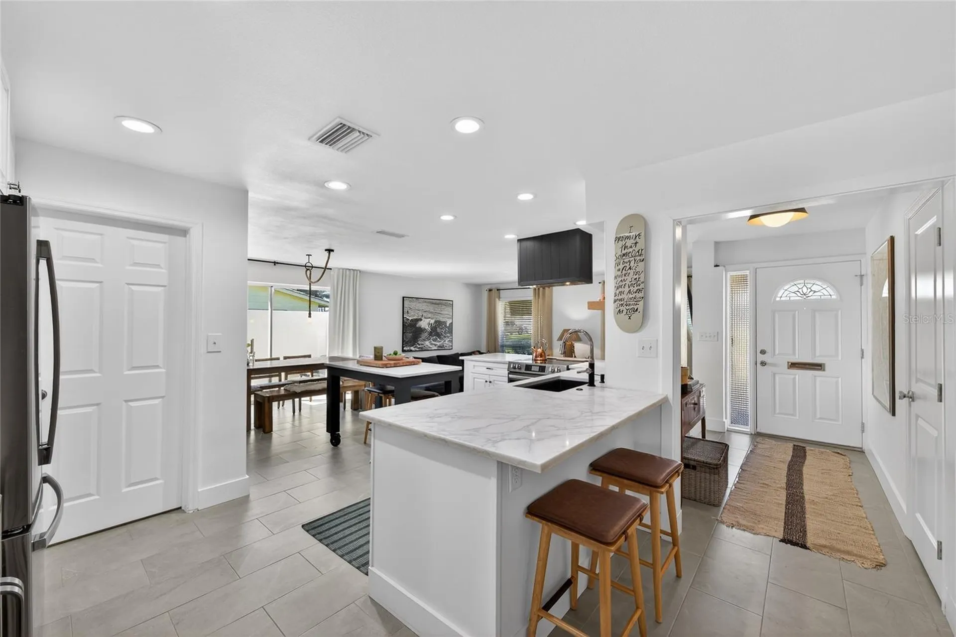 4091 13th Way NE St Petersburg FL 33703