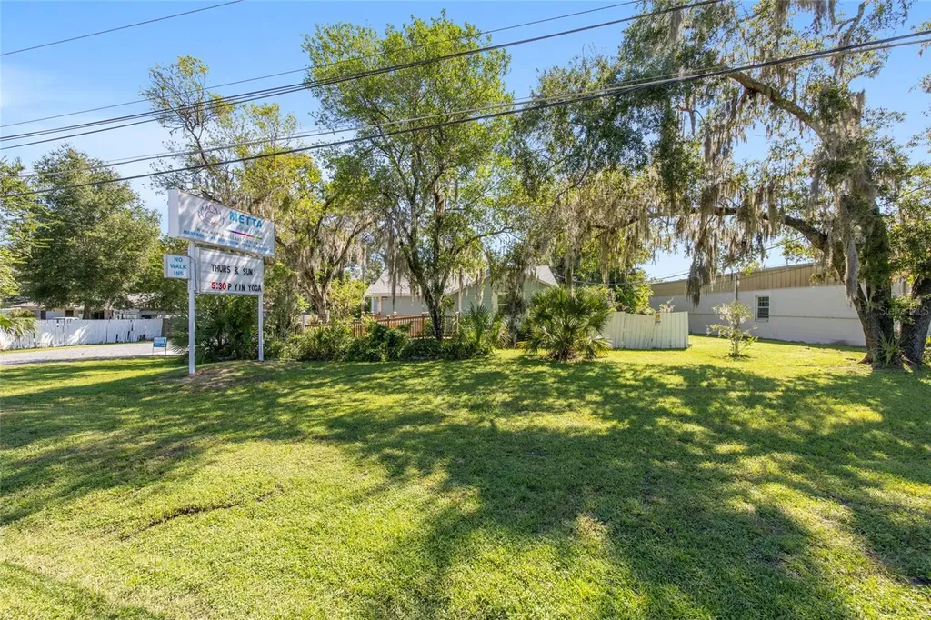 1703 NE 8th Road Ocala FL 34470