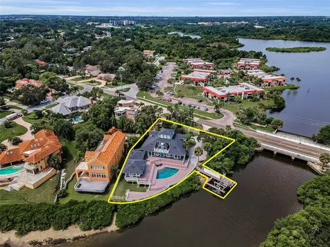 1100 S Bayshore Boulevard Safety Harbor FL 34695