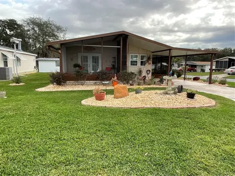 2338 Conestoga Drive Leesburg FL 34748
