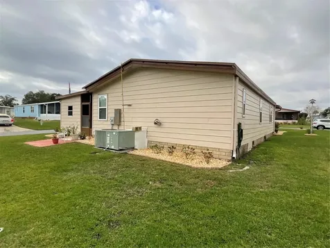 2338 Conestoga Drive Leesburg FL 34748