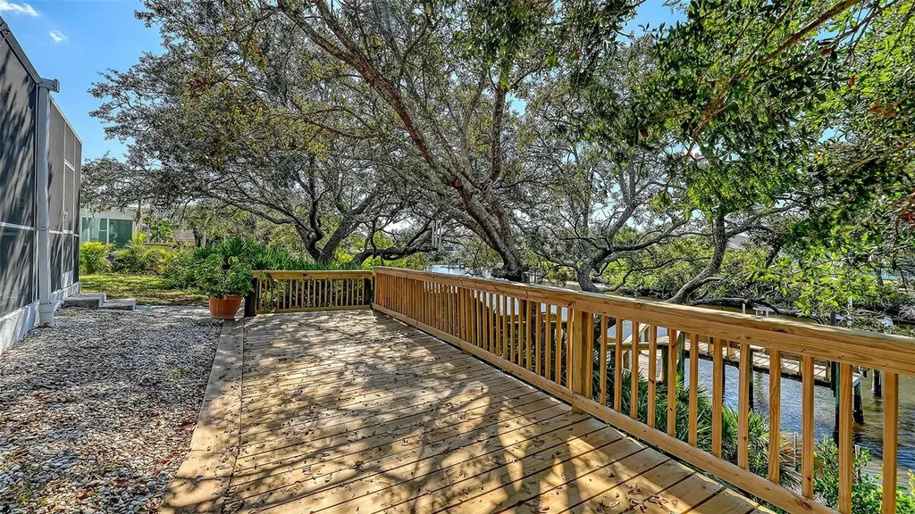 5402 60th Street E Bradenton FL 34203