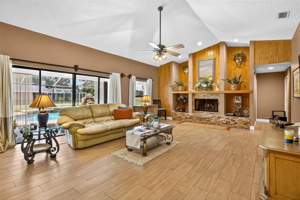 8410 W Knights Griffin Road Plant City FL 33565