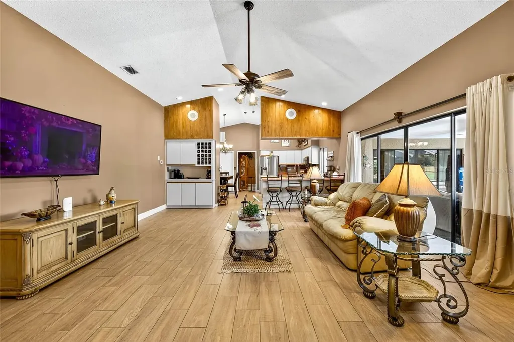 8410 W Knights Griffin Road Plant City FL 33565