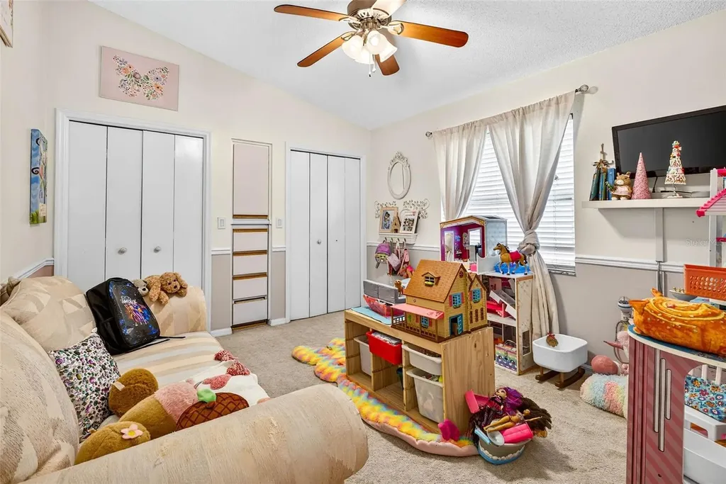 8410 W Knights Griffin Road Plant City FL 33565