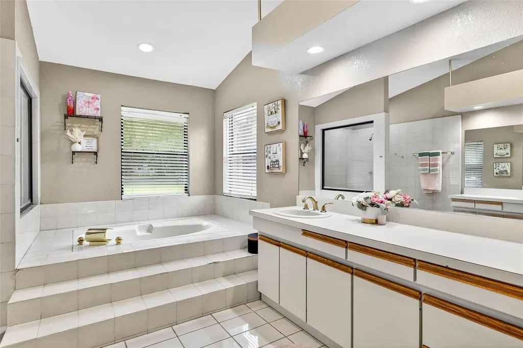 8410 W Knights Griffin Road Plant City FL 33565