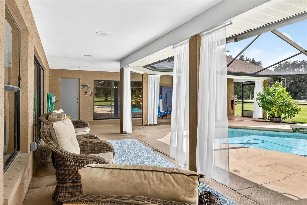 8410 W Knights Griffin Road Plant City FL 33565