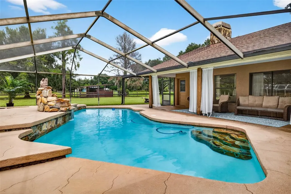 8410 W Knights Griffin Road Plant City FL 33565