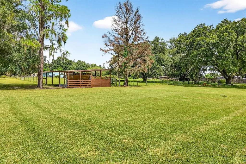 8410 W Knights Griffin Road Plant City FL 33565