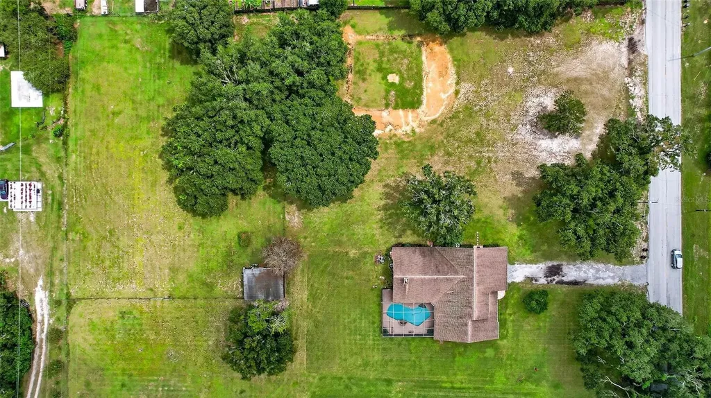 8410 W Knights Griffin Road Plant City FL 33565