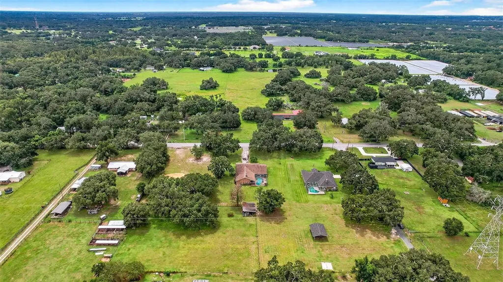 8410 W Knights Griffin Road Plant City FL 33565