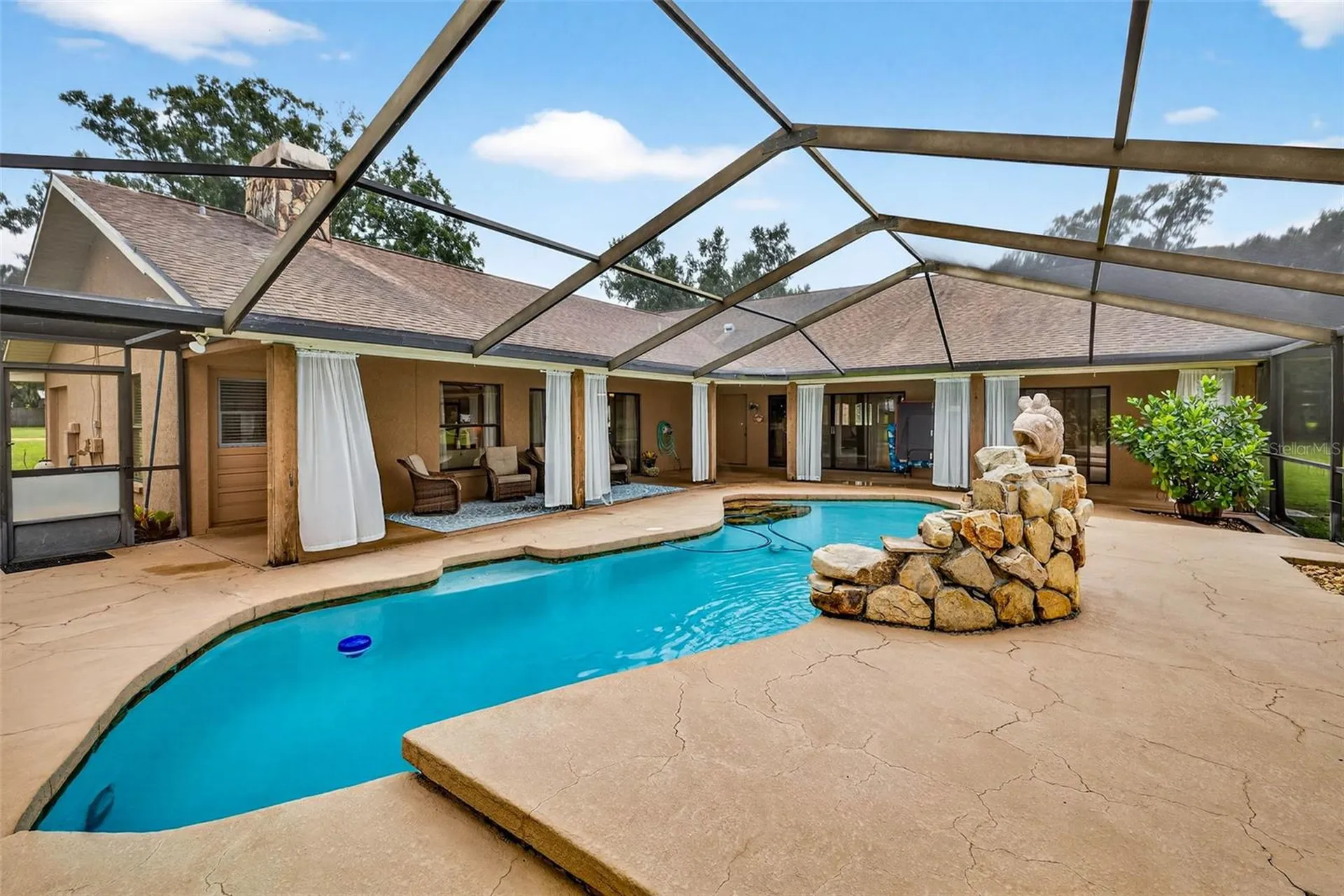 8410 W Knights Griffin Road Plant City FL 33565