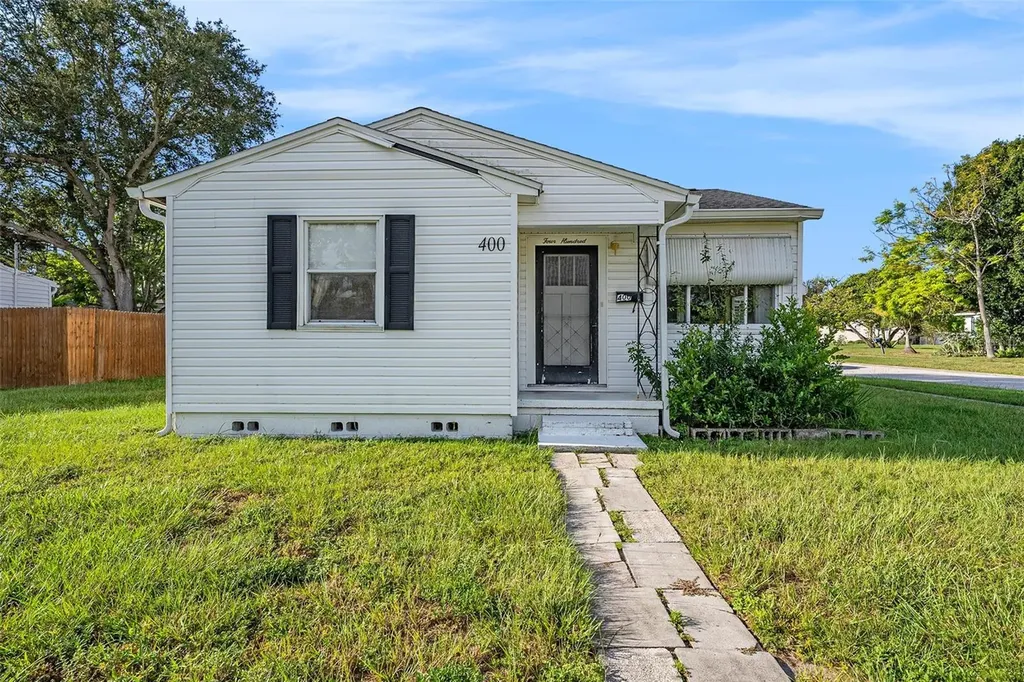 400 61st Avenue NE St Petersburg FL 33703