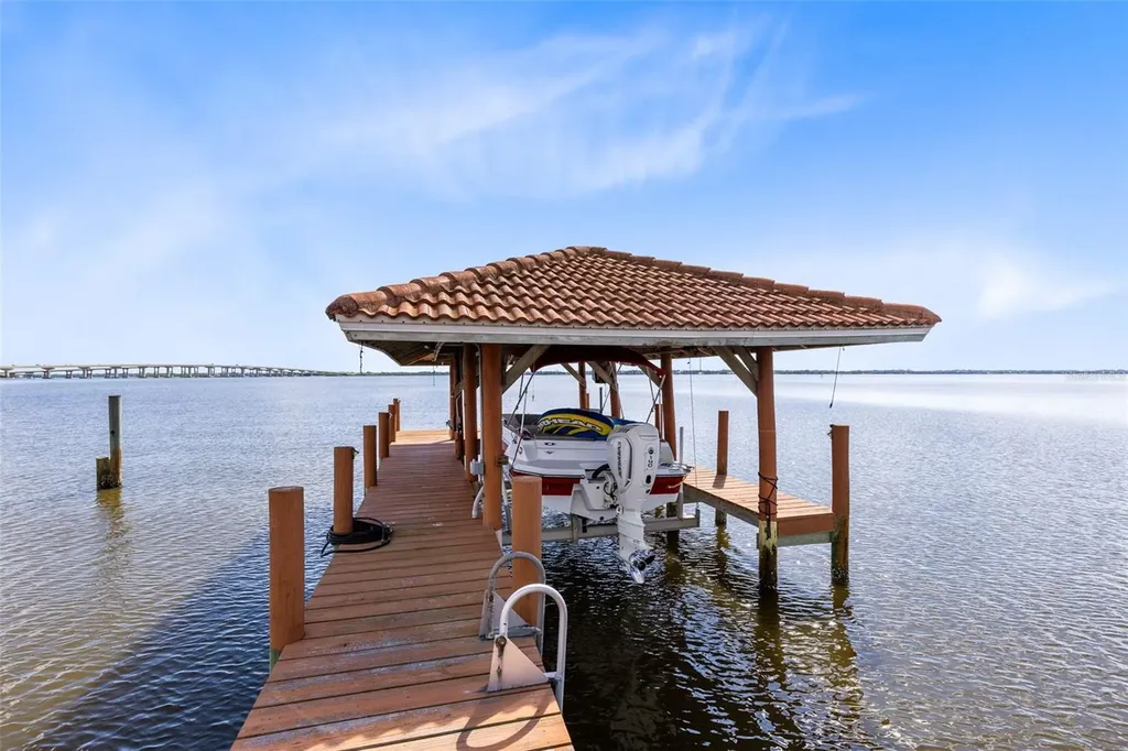 2636 N Indian River Drive Cocoa FL 32922