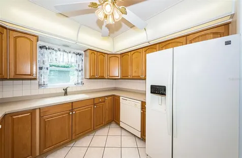 2110 57th Avenue N St Petersburg FL 33714