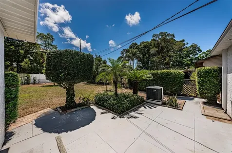 2110 57th Avenue N St Petersburg FL 33714
