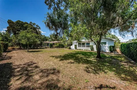 2110 57th Avenue N St Petersburg FL 33714