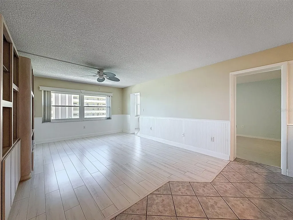 4550 Cove Circle St Petersburg FL 33708