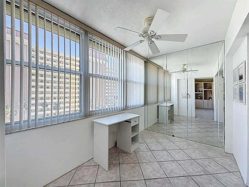 4550 Cove Circle St Petersburg FL 33708