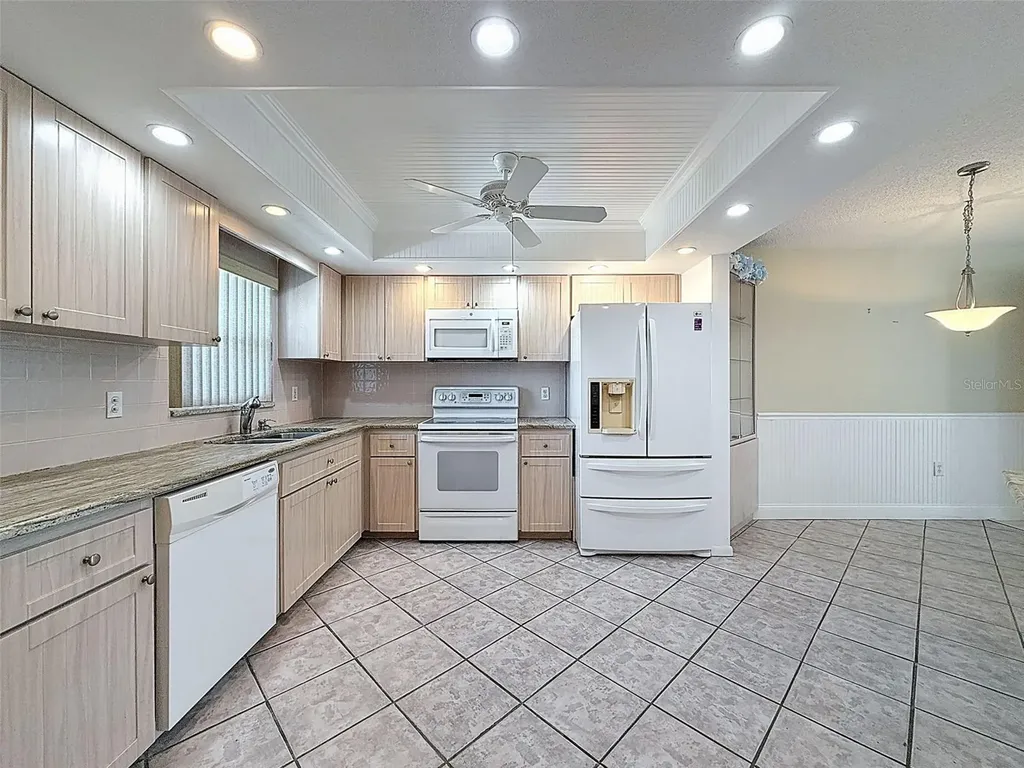 4550 Cove Circle St Petersburg FL 33708