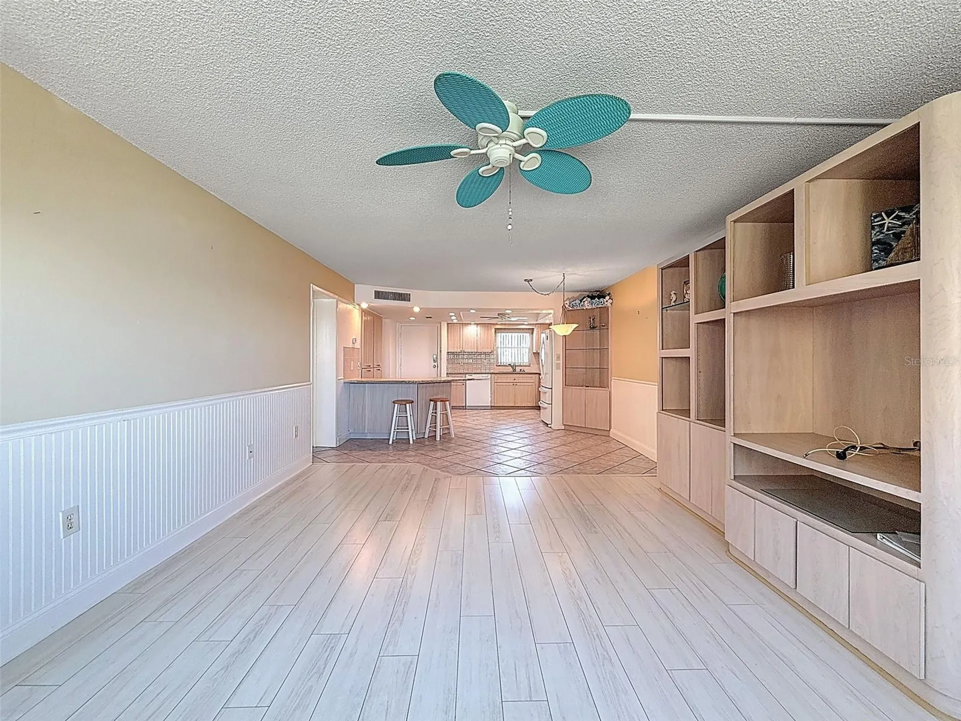 4550 Cove Circle St Petersburg FL 33708