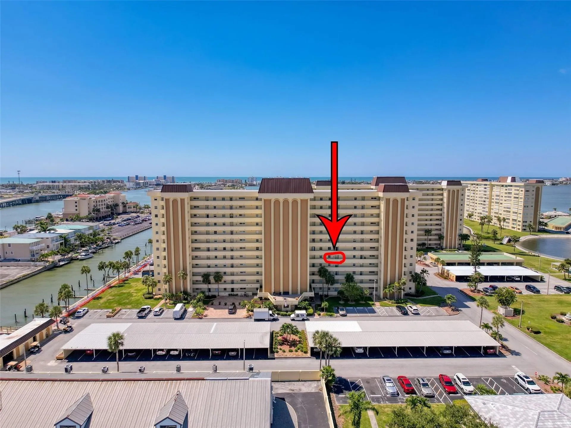 4550 Cove Circle St Petersburg FL 33708