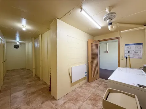 4550 Cove Circle St Petersburg FL 33708