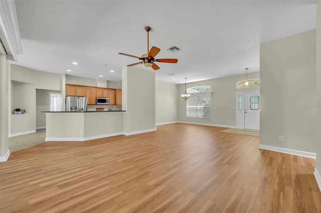8923 Bridgeport Bay Circle Mount Dora FL 32757