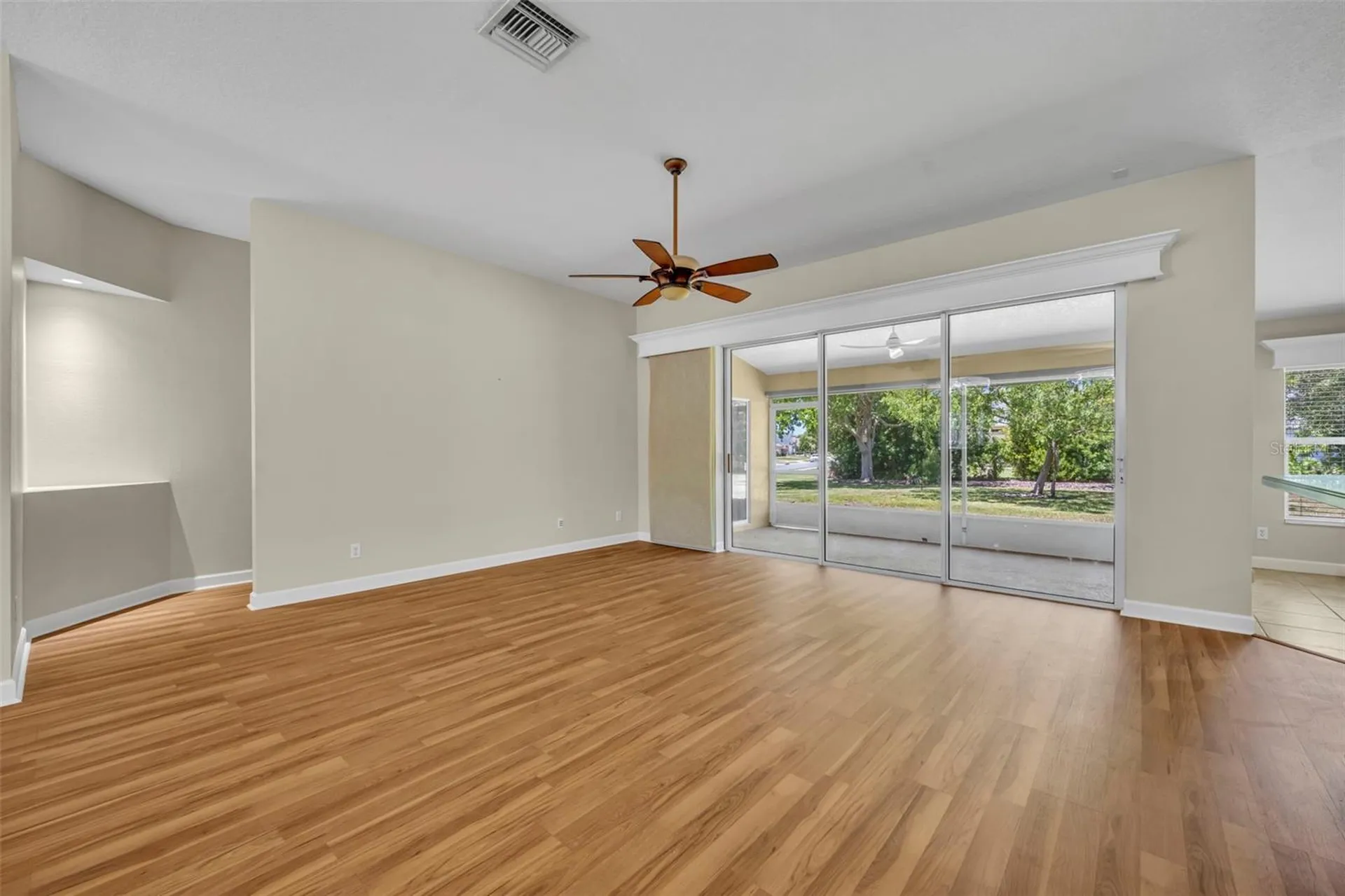 8923 Bridgeport Bay Circle Mount Dora FL 32757