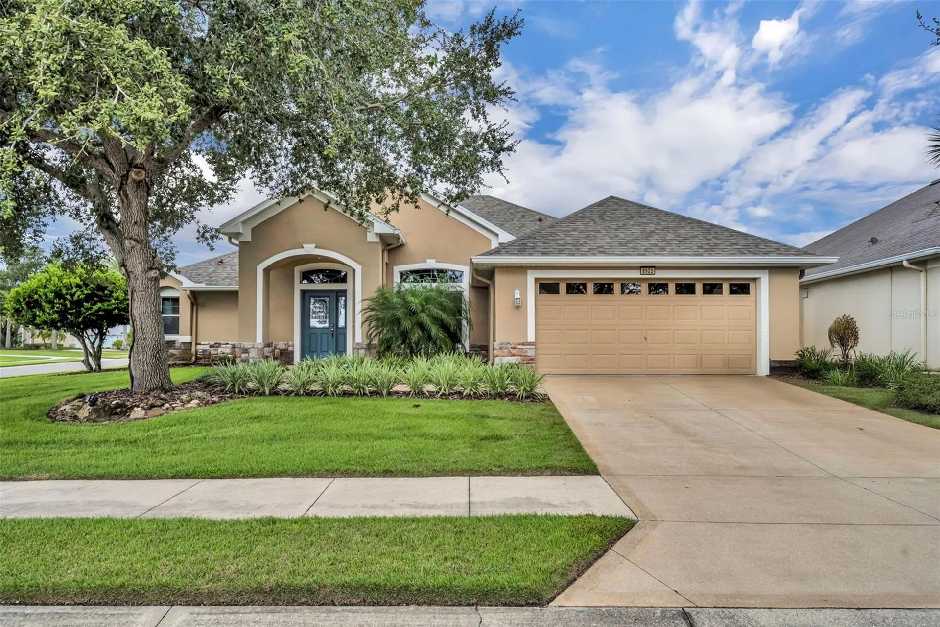 8923 Bridgeport Bay Circle Mount Dora FL 32757