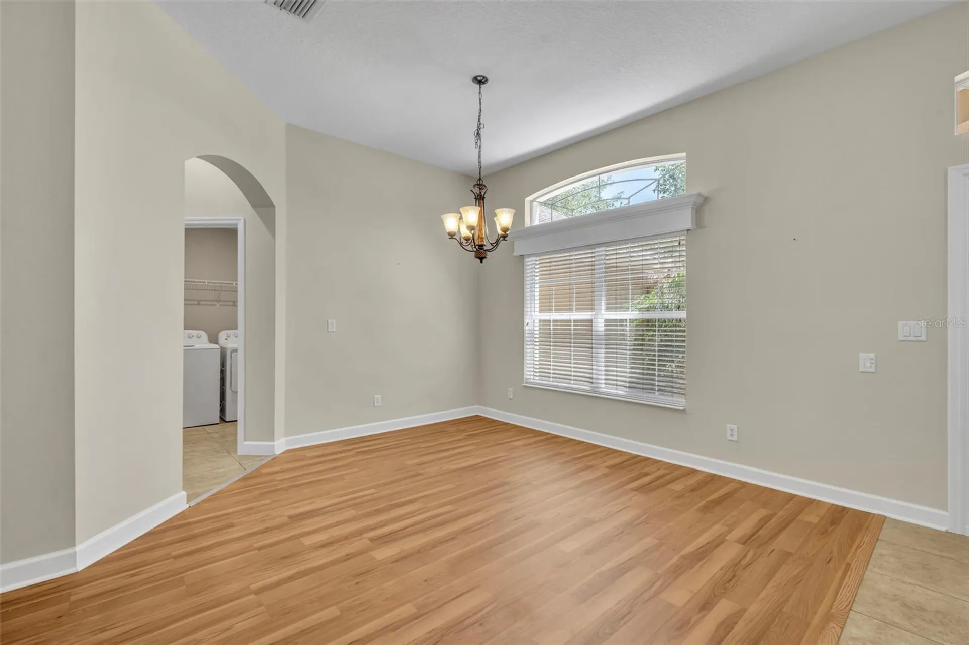 8923 Bridgeport Bay Circle Mount Dora FL 32757