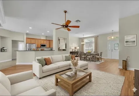 8923 Bridgeport Bay Circle Mount Dora FL 32757