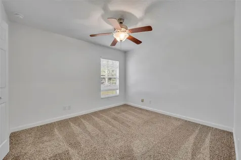 8923 Bridgeport Bay Circle Mount Dora FL 32757