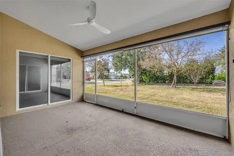 8923 Bridgeport Bay Circle Mount Dora FL 32757
