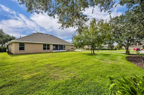 8923 Bridgeport Bay Circle Mount Dora FL 32757