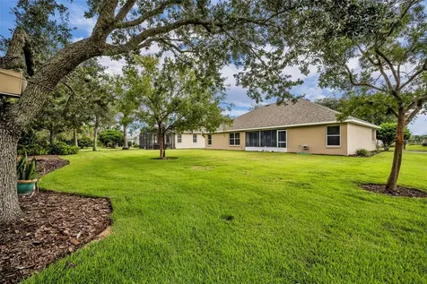 8923 Bridgeport Bay Circle Mount Dora FL 32757