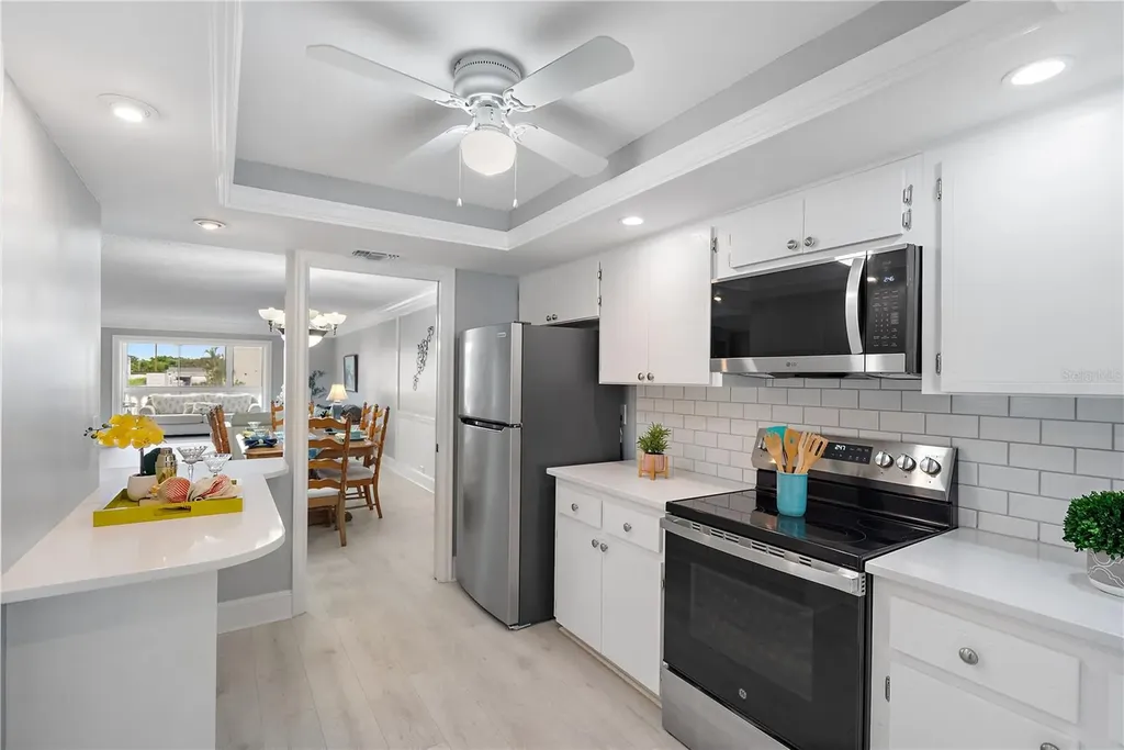 131 Bluff View Drive Belleair Bluffs FL 33770