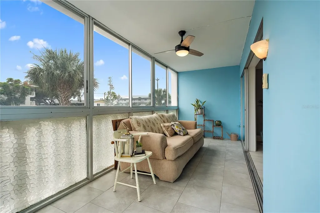 131 Bluff View Drive Belleair Bluffs FL 33770